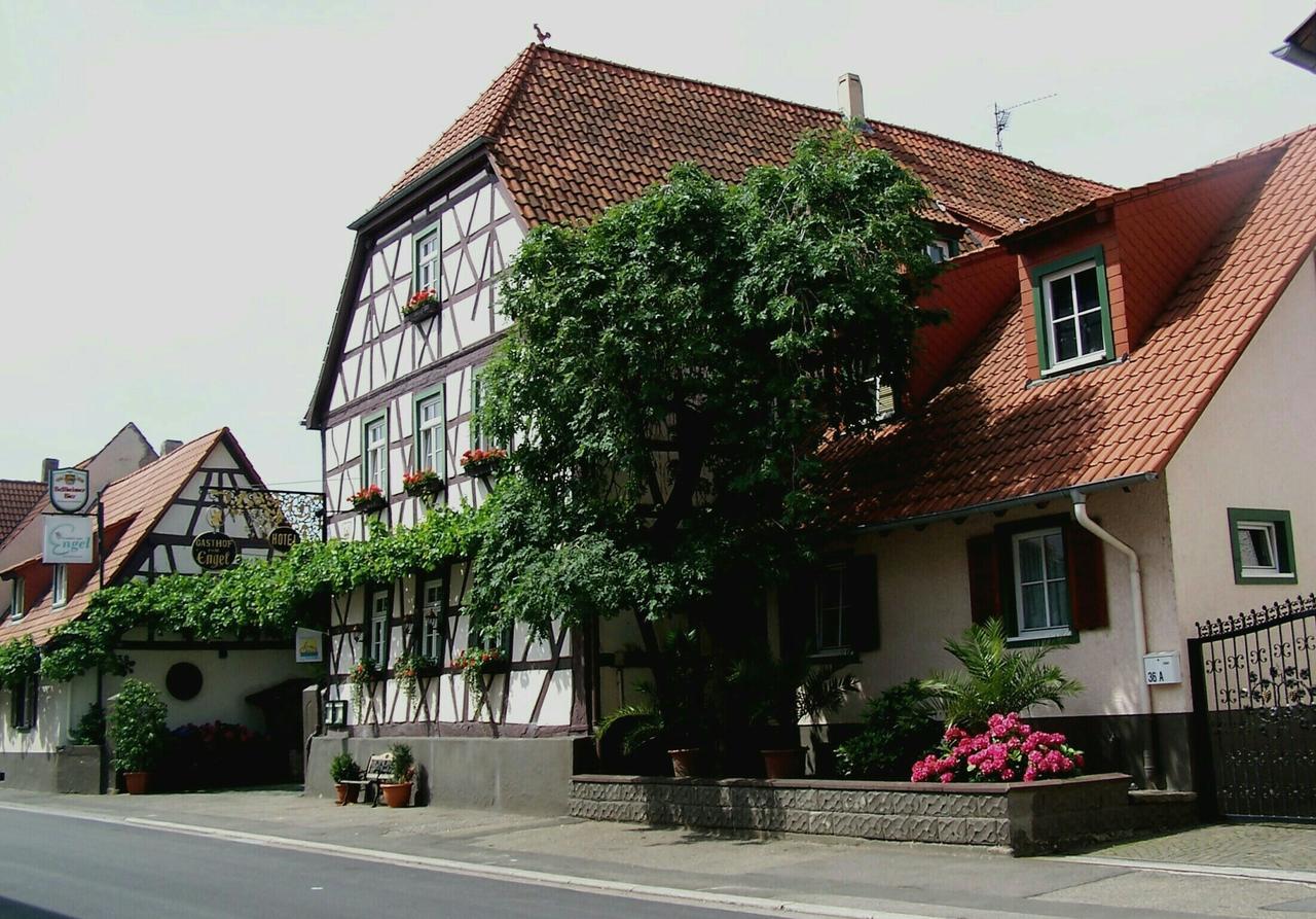 Hotel ZUM ENGEL in Speyer - Römerberg Berghausen  Exterior foto
